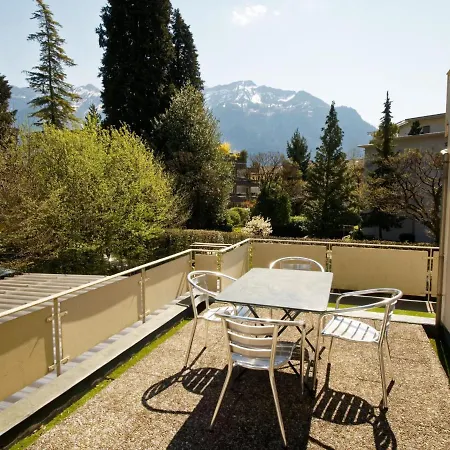 Tivoli 4 *